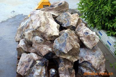 厂家直供，尽显尊贵 探寻惠州市派高天然石饰品的九龙玉石桌椅